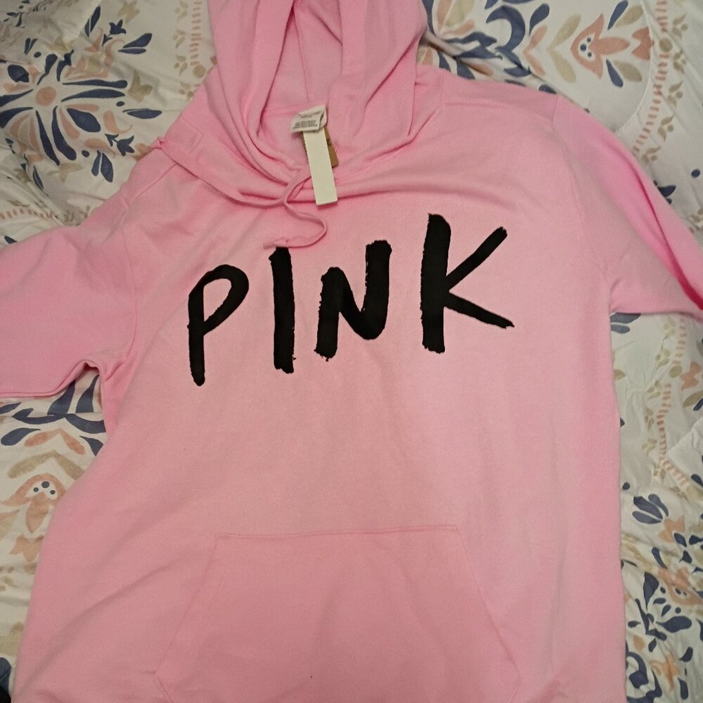 Nwt Victoria Secret Pink hoodie